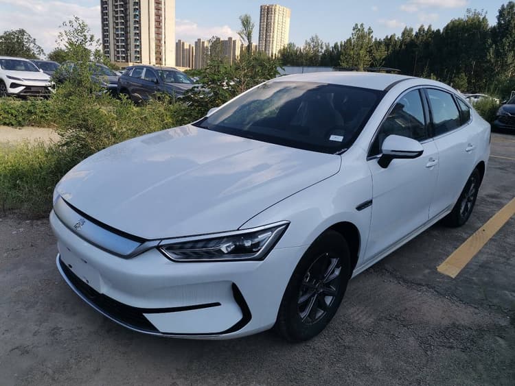 Qin PLUS 2023 EV 510KM Travel Edition
