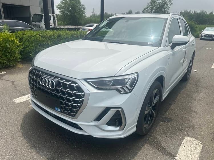 Audi Q3 2025 quattro 45th Anniversary Collection 35TFSI Fashion Dynamic