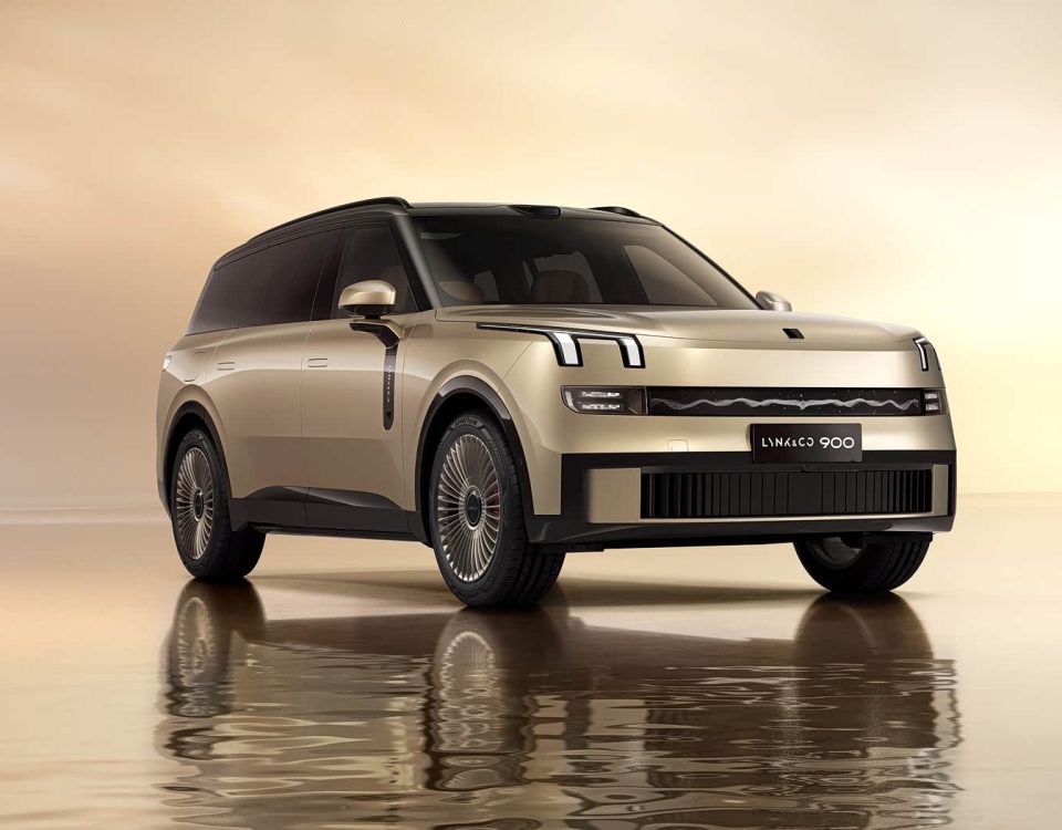 2026 Lynk & Co 900 5-seat and 6-seat luxury PHEV SUV export from China by Port Auto
