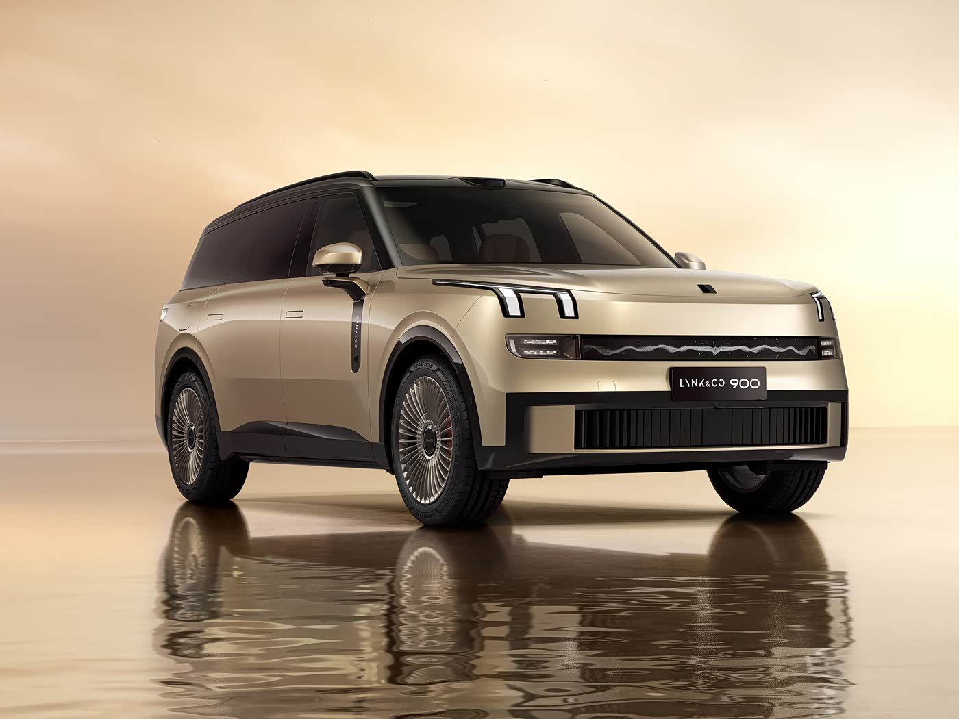 2026 Lynk & Co 900 5-seat and 6-seat luxury PHEV SUV export from China by Port Auto