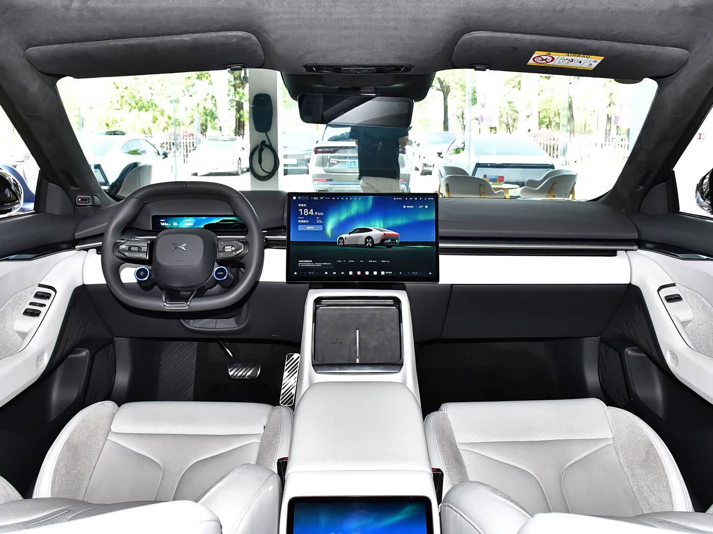 XPENG P7